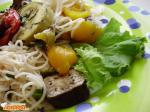 Рисовая лапша с запеченными овощами