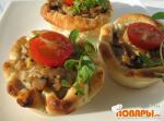 «Сюрприз» в картофельных корзиночках