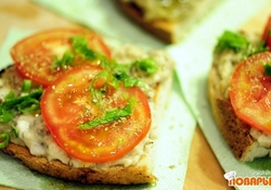 Рецепт: Бутерброды с баклажанами