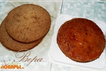 Шаг 1: Яйца взбить с растит. маслом …