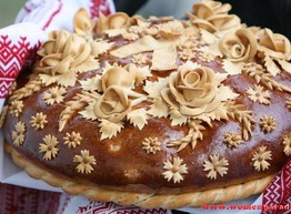 Каравай - вкусные пожелания к празднику