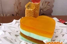 Шаг 3: Когда желе полностью застыло, вырезаем …