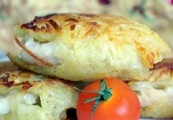 Пангасиус в картофельной корочке с соусом Мутар