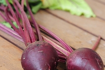 Шаг 1: Свеклу помыть.