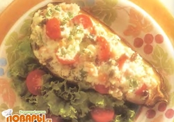 Рецепт: Баклажаны с изюмом и кускусом