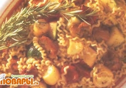 Рецепт: Фузилли с курицей и жареными овощами