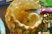 Шаг 1: Для этой корзинки вырезаем мякоть …