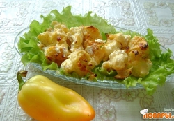 Рецепт: Цветная капуста в сырном соусе