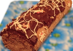 Рецепт: Рулет шоколадный на Хэллоуин