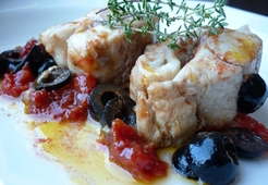 Паломбо с оливками и помидорчиками