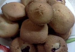 Рецепт: Маффины с фруктами