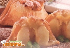 Яблоки в творожном тесте