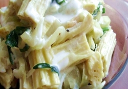 Рецепт: Спаржа «Юнн» с лучком