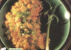 Рецепт: Рис с каштанами и зеленым луком