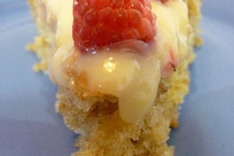 Шаг 3: Довести до кипения сливки со …