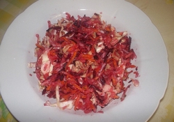 Рецепт: Салат зимний с семенами льна «Витаминка»