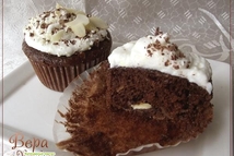 Шаг 2: Выложить крем в кондит. мешок …