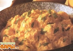 Рецепт: Рыбные фрикадельки с феттучини, соус карри