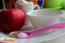 Шаг 1: Замешиваем на рулет тесто. В …