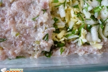 Шаг 2: В форме для запекания выкладываем …