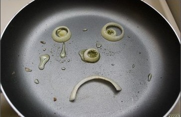 Опасно ли антипригарное покрытие?