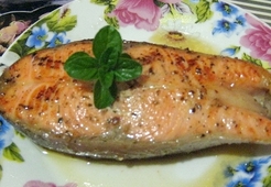 Стейк из красной рыбы