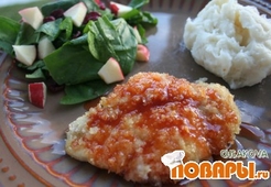 Куриные грудки под соусом