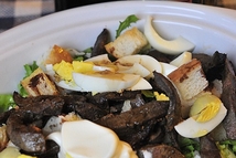 Шаг 4: Затем выложить подсушенный хлеб - …