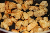 Шаг 3: Обжарить на растительном масле в …