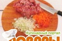 Шаг 1: Муку смешать с солью и …