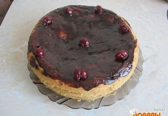 Вишневый торт, приготовленный в мультиварке