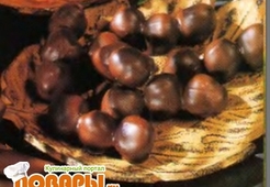 Три орешка в шоколаде