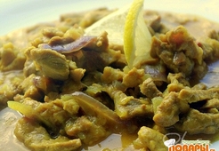 Бефстроганов из свинины с куркумой