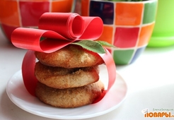 Овсяное печенье с изюмом и яблоками