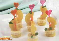 Рецепт: Канапе фруктовые