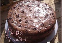 Шоколадный торт с заварным кремом