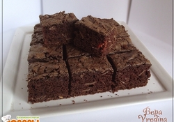 Рецепт: Брауни с миндалем
