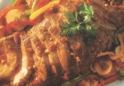 Стейк с картофельным салатом