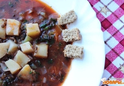 Густой суп с черной чечевицей и картофелем (постный)