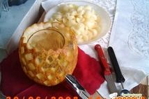 Шаг 2: В середину кладем какую нибудь …