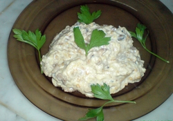 Рецепт: Закуска из баклажан с грибами