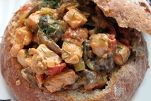 Шаг 9: Получилось необычайно вкусно, хлеб после …