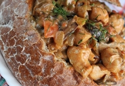 Фрикасе в хлебе