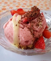 Домашнее клубничное мороженое