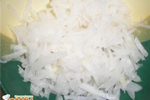 Шаг 6: Делаем салатик (капусту или дайкон), …