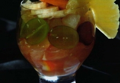 Грейпфрутовый салат с личи по-китайски  