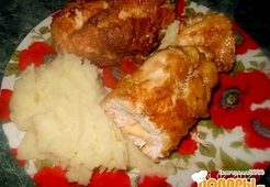 Куриный рулет с сюрпризом внутри