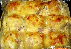 Рулетики куриные с беконом