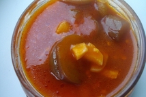 Шаг 3: Приготовить заливку. В кипящий томатный …