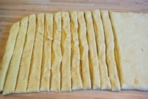 Шаг 2: На утро: Добавить 3 яйца …